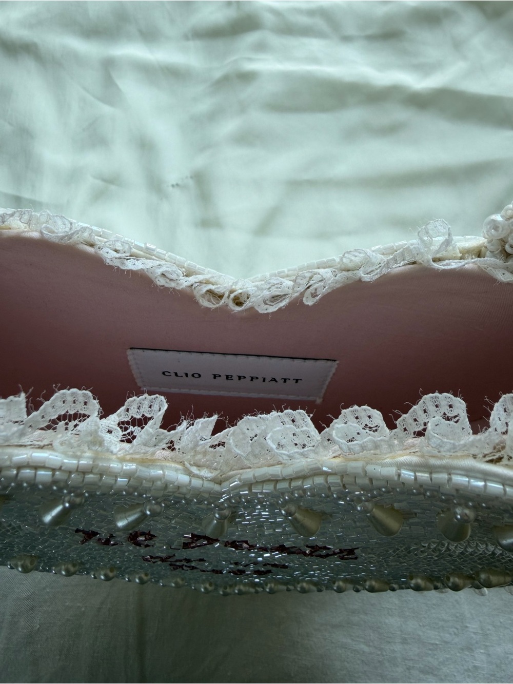 Clio Peppiatt White Beaded Heart Mini Bag - Picture 3 of 4